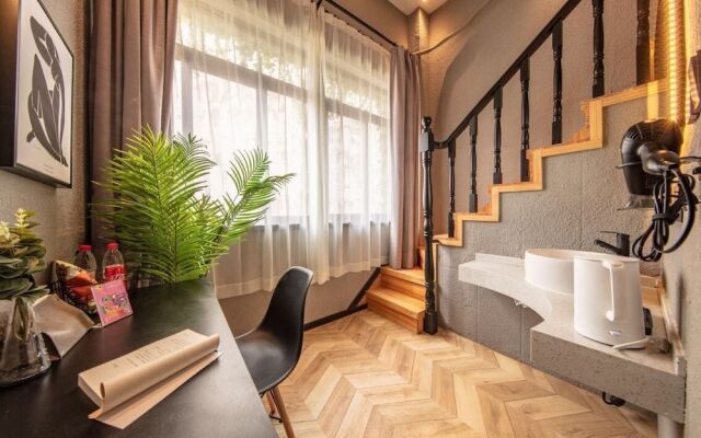 Iforest Hotel (Shanghai Hongkou Football Stadium)