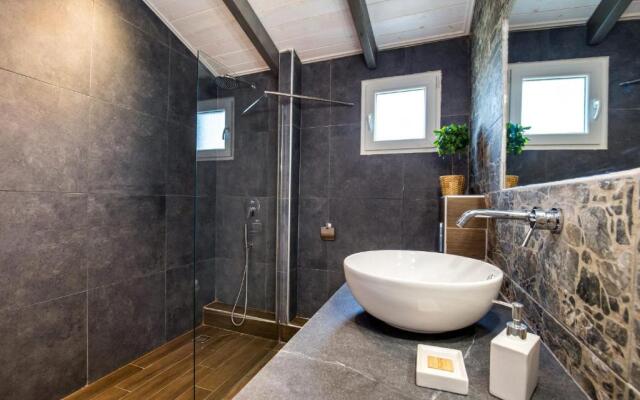 Thasos Meltemi Close to the Beach-Up to 11 guests