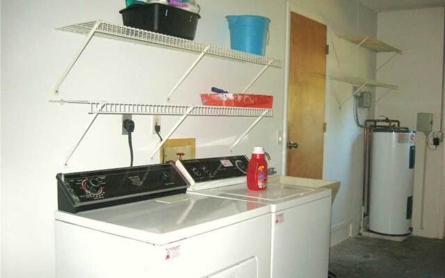 Flamingo Home - Three Bedroom Home