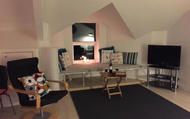 Marine Terrace Apartments