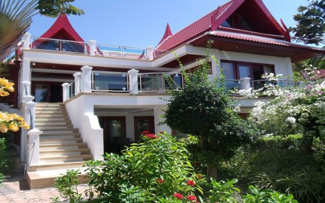 Royal Living Koh Samui - Villa 1 With 8 Meters to Beach