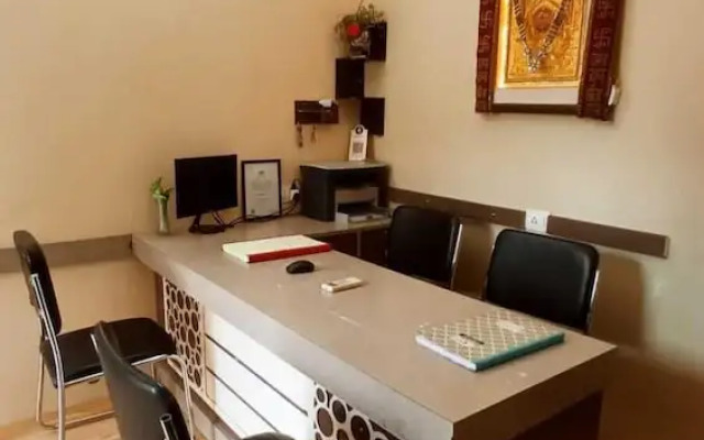 Glow Inn HomeStay