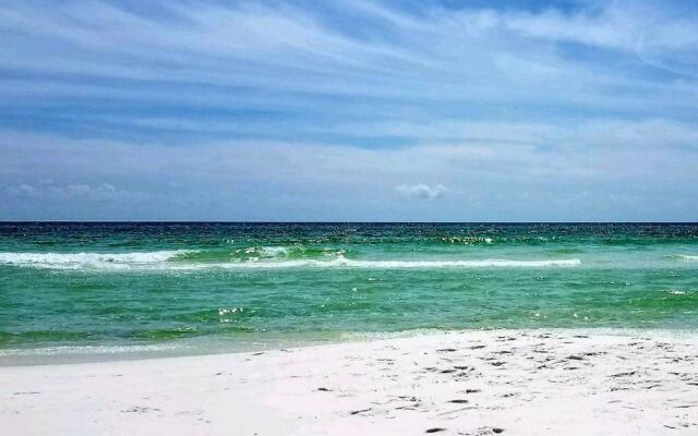 Beach Walk by Destin Getaways