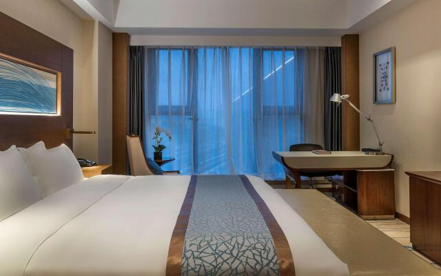Novotel Qingdao New Hope Hotel