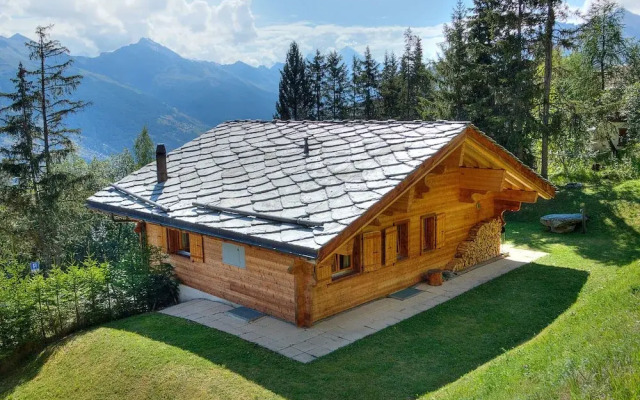 Unique Holiday Home in Vex With Sauna