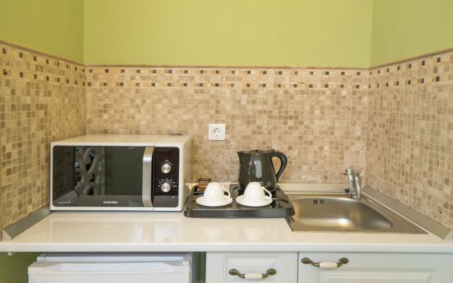 Studio One Accommodation Suites