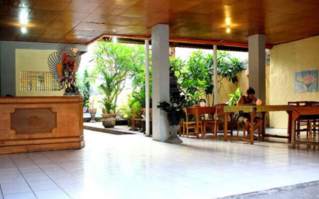 Beneyasa Beach Inn II