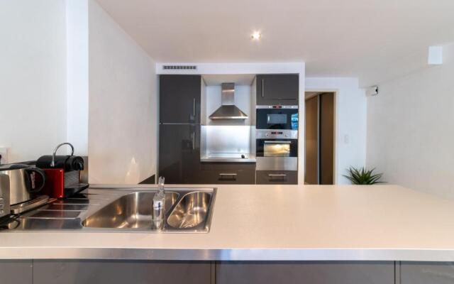 APPARTEMENT T2 SPACIEUX ET COSY - HYPER-CENTRE - FREE WIFI - 2 pers