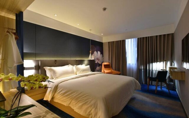 Ranz Hotel