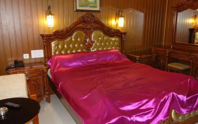 Mist Inn Resort