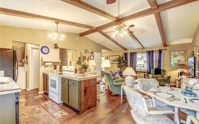 Pine Tree Haven - Two Bedroom Home