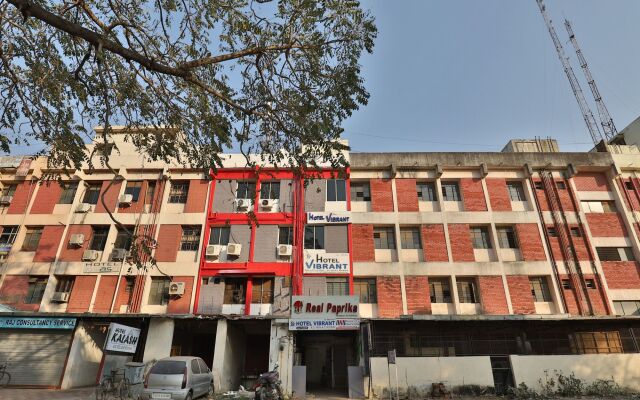 OYO 12147 Hotel Vibrant