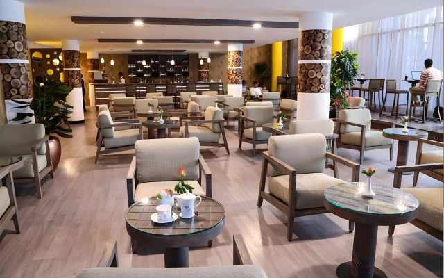 Jupiter International Hotel Cazanchis