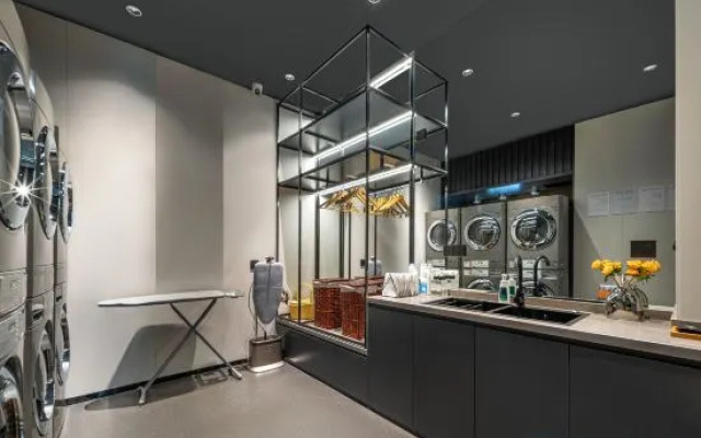 Atour Hotel (Shanghai Hongqiao Xinzhuang Business District)
