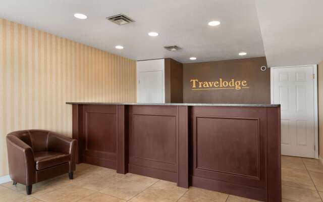 Travelodge by Wyndham Kamloops Mountview