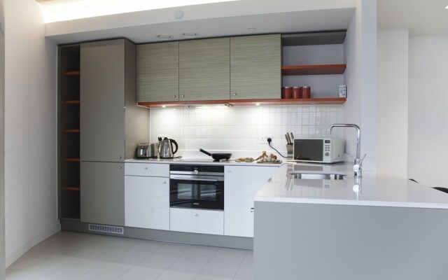 Klaro Apartments London Excel