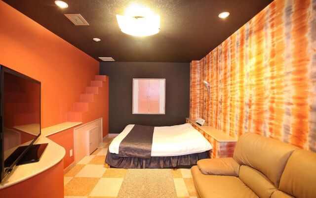 Happy Kiss - Adults Only