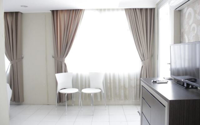 Spacious Studio Room at The Jarrdin Cihampelas Apartment