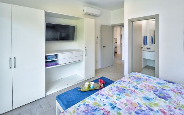 Sunset Blvd 10A - 2 Br Condo