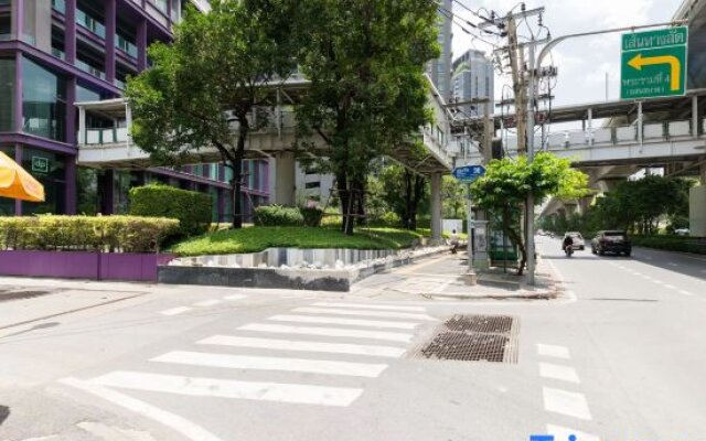 Amber Apartment Sukhumvit 36, Bangkok