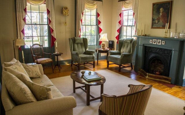 Benjamin Ellis House Bed & Breakfast