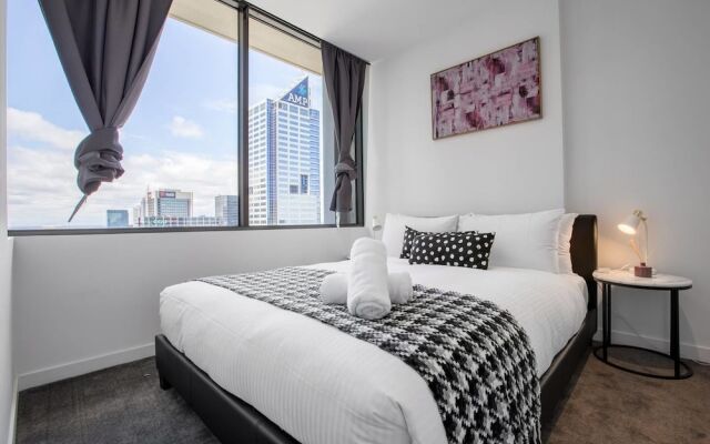 New Renovated & Cozy Apt Closes To Southern Cross