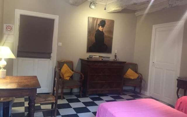 La Maison des Gardes - Chambres d'hôtes