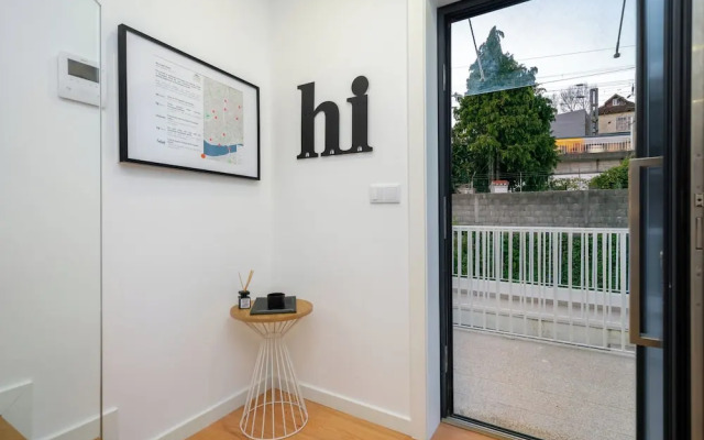 C314 Riverside View Premium Apartment w/ AC & Terrace