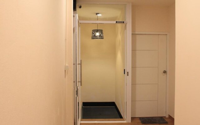 Mad Panda Hostel