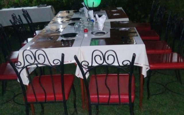 Palmdew Highland Hotel