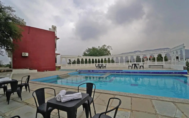 The Lal Bagh Resort