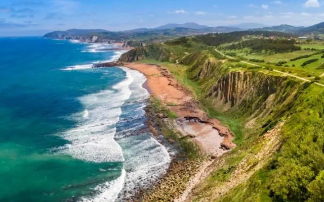 Amplio y Elegante en Las Arenas