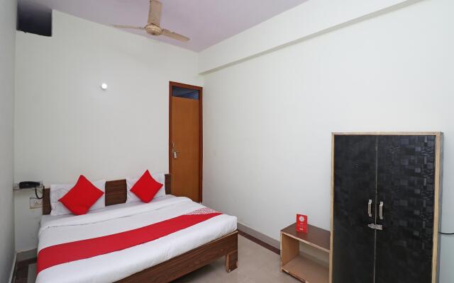 OYO 30907 Hotel Big Bell