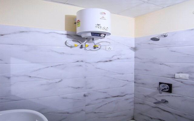 OYO 9941 Hotel P S Grand