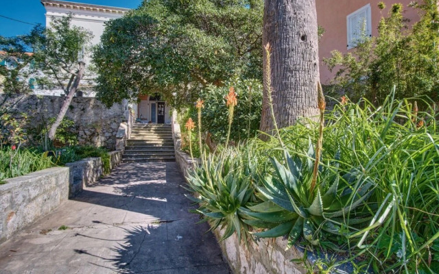 Old Sailor's House - 70m From sea - A1