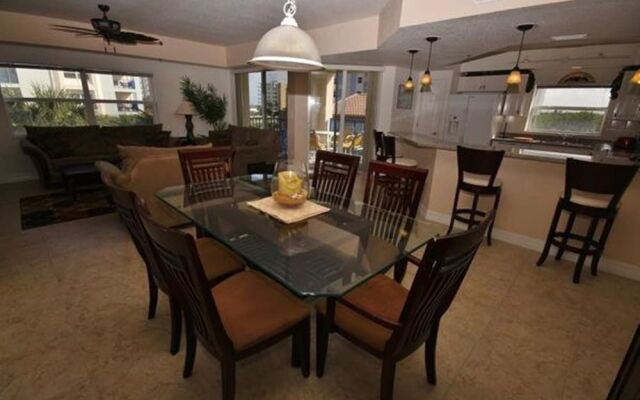 Oceanwalk 14-301 Apartment 3