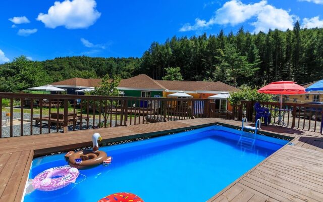 Rainbow Hwangto Pension