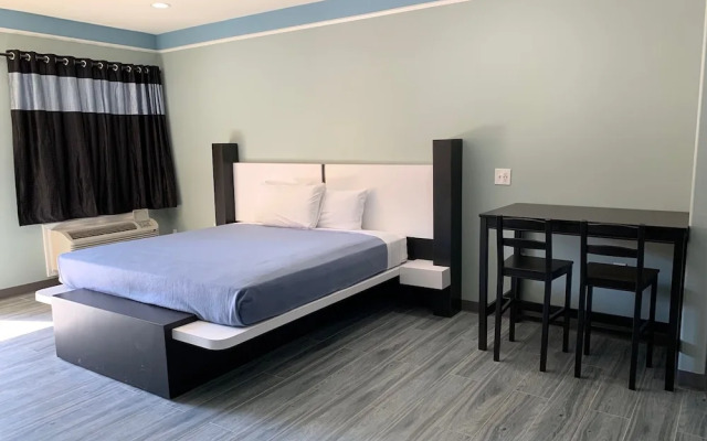 Crystal Suites
