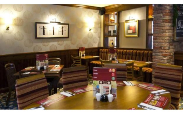 The Milestone Peterborough Hotel, Sure Collection