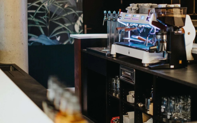 Greet Hotel Brest Aéroport