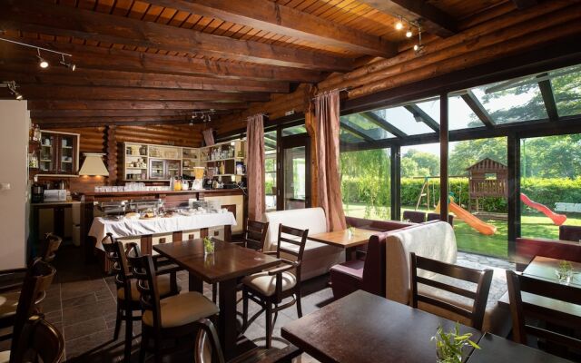 Natura Chalets