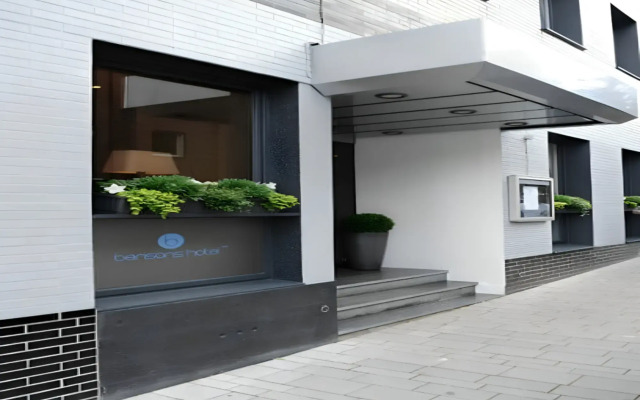 Bensons Hotel