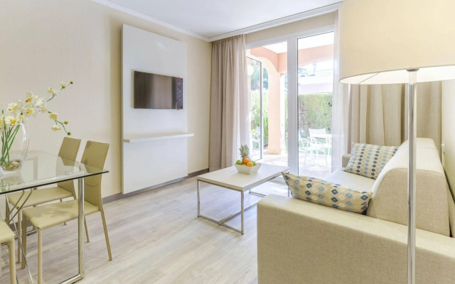 Oliva Nova Beach & Golf Hotel