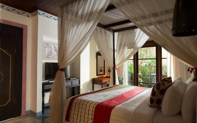 Отель Dwaraka The Royal Villas