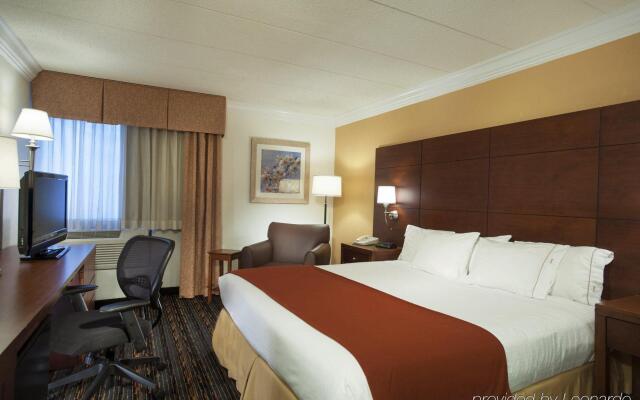 Fairfield by Marriott Inn & Suites Herndon Reston