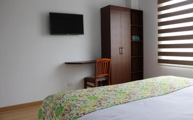 Hotel Cacique Real