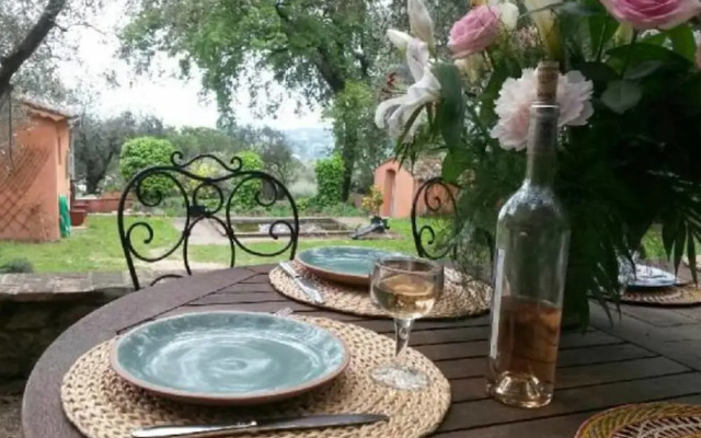 Charming Longo May Family Retreat - For 8 Guests!