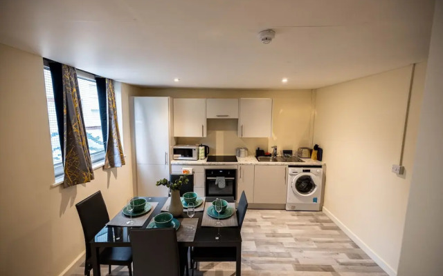 3 Bedrooms-8guests-babycot-15mintopepys-freeparkg