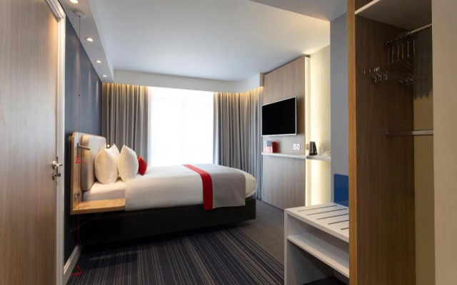 Holiday Inn Express - Edinburgh City Centre by IHG