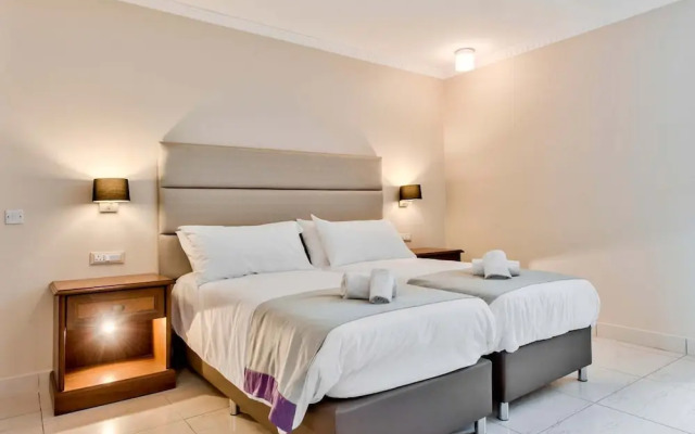 Villa Sardinella-5 Bedroom Villa With Private Pool